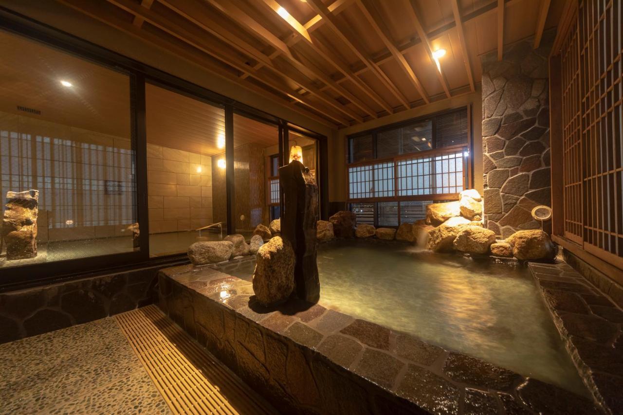 Dormy Inn Premium Namba Annex Natural Hot Spring Osaka Exterior photo